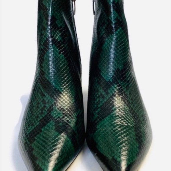 Marc Fisher Green & Black Jelly Booties Size 7 - Picture 6 of 8